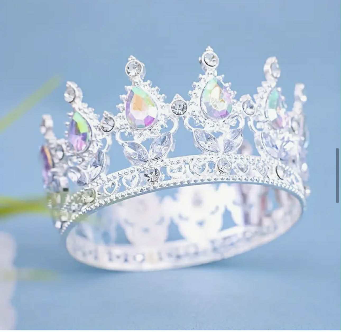 Coronita Argintie Din Metal Cu Pietre - Decoratiune Eleganta Pentru Torturi Si Evenimente Speciale